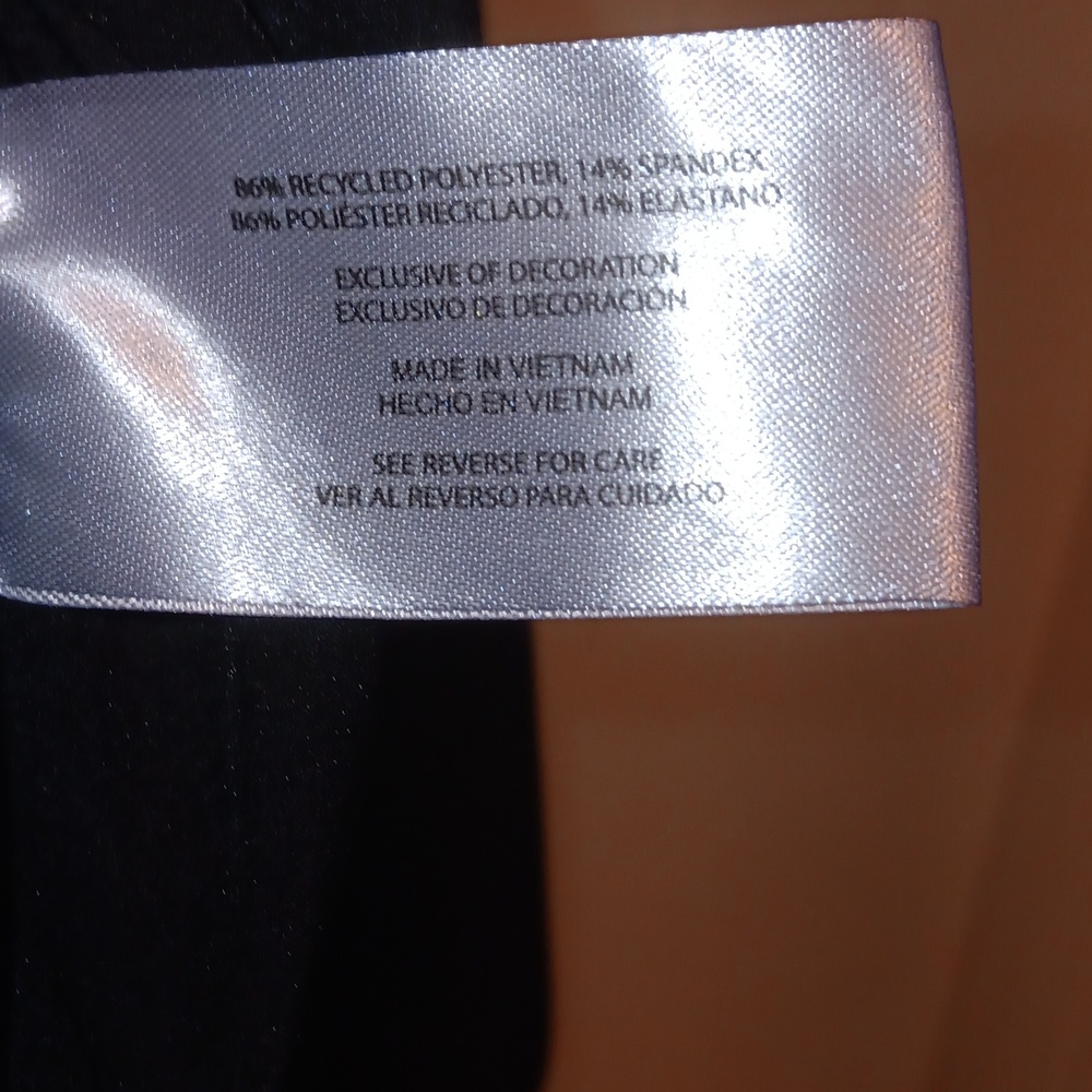 Banana republic black bomber - Picture 5 of 5